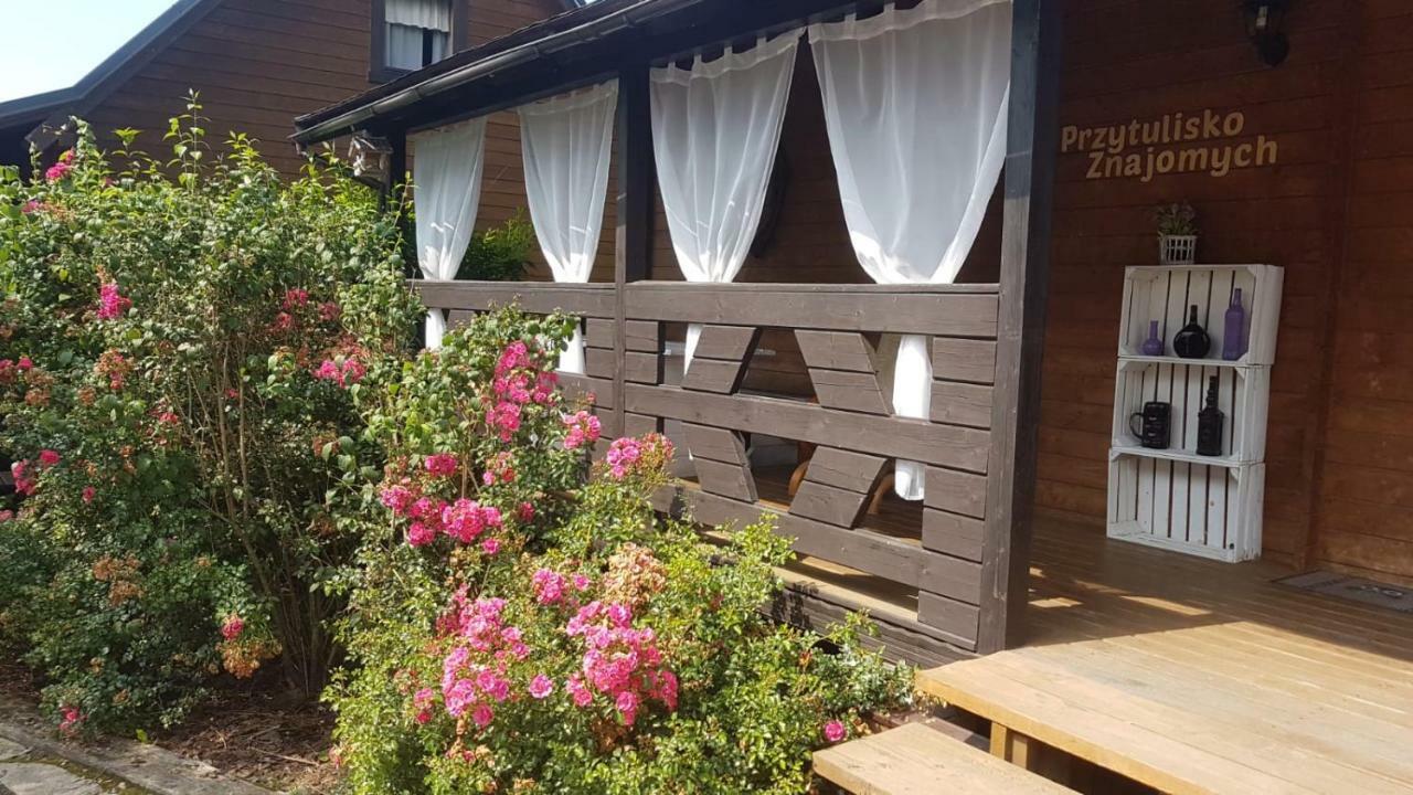 Chata Starych Znajomych Sanok Exterior foto